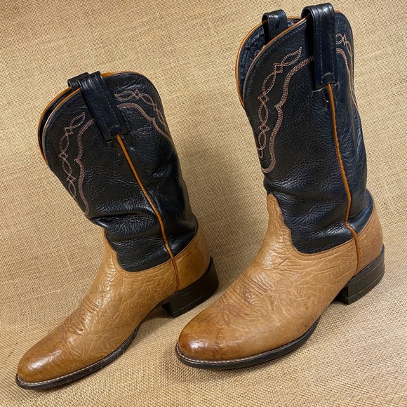 Tony Lama Shoes - Tony Lama women’s cowboy boots western boots 6.5